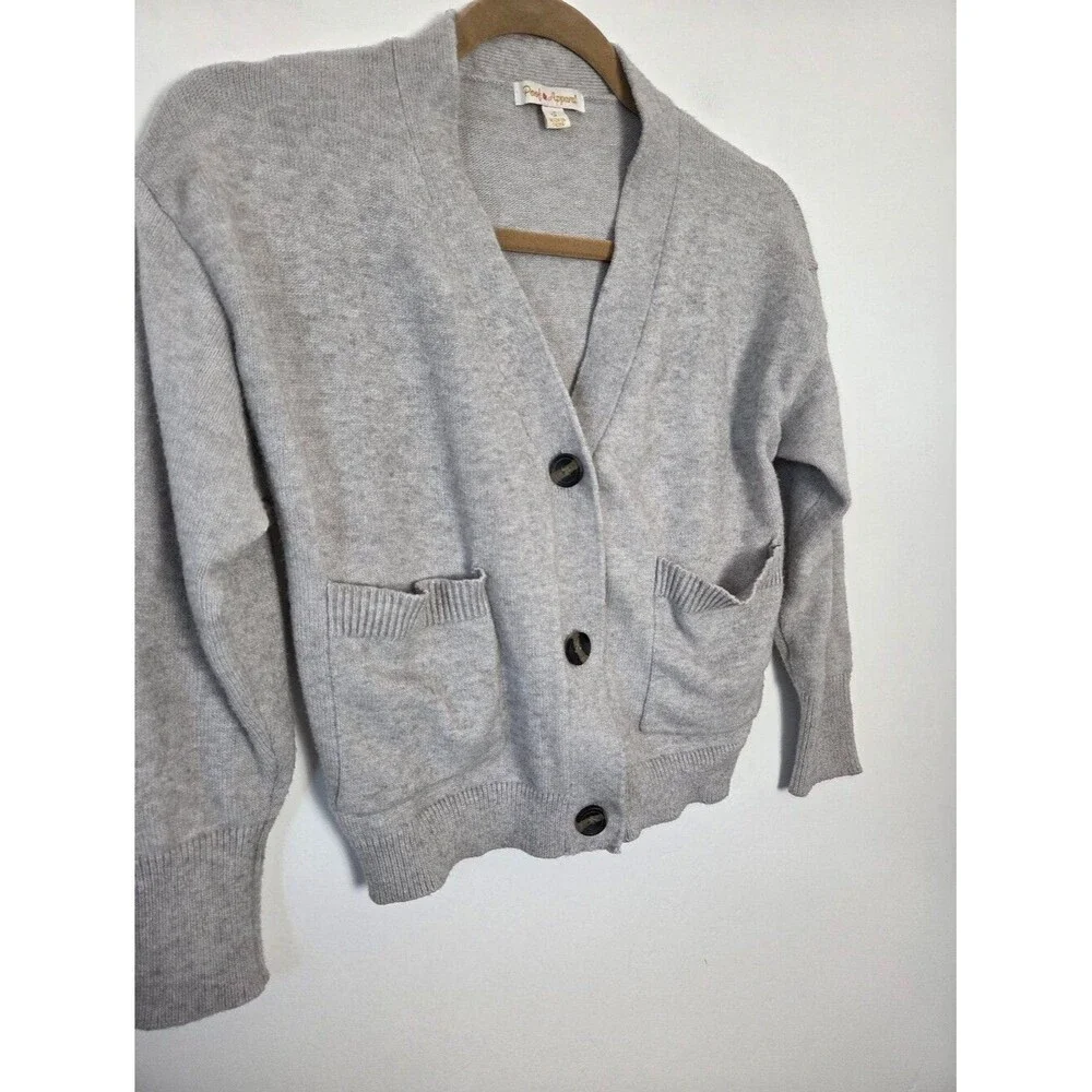 Poof Gray Cardigan Sweater Short Cozy Soft Academia Preppy Twee Old Money Small